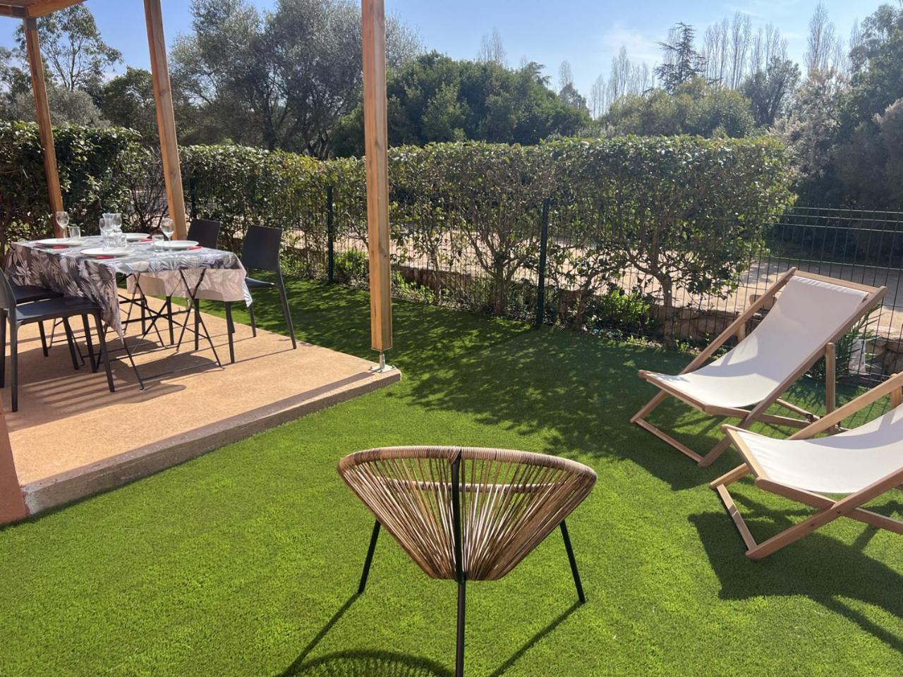 Mini Villa 4-6 Pers. Les Hameaux De Saint Cyprien Lecci Buitenkant foto